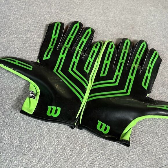 Wilson SFIA Ultimate Football Gloves Mens M/SM - Picture 2 of 6